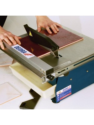 Flīžu griezējs Dedra 650W