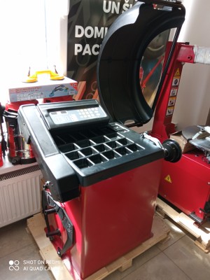 RITEŅU BALANSĒŠANAS STENDS  (PL1100)